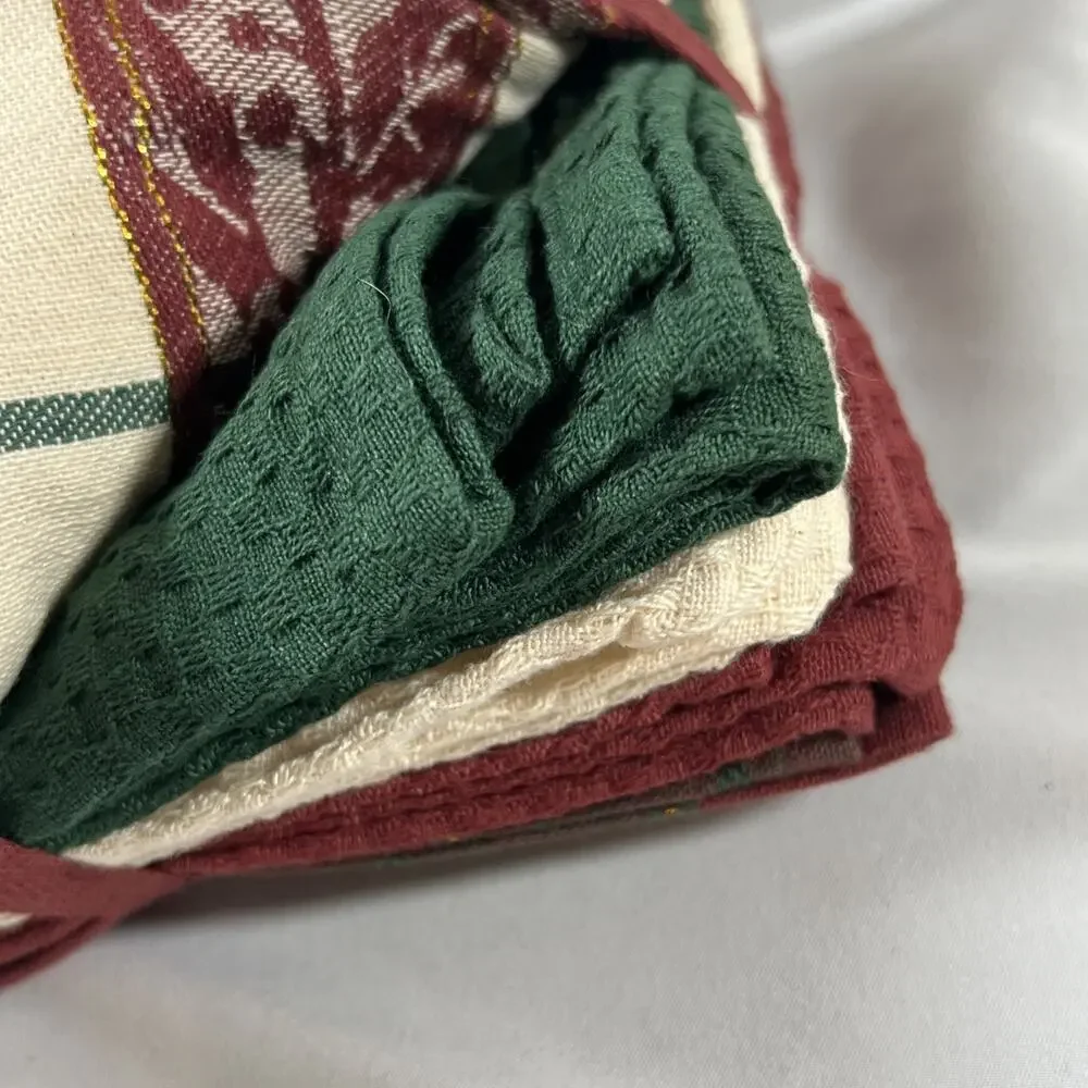 Vintage Set of 5 Cotton Dish Tea Towels Everyday or Christmas Burgundy Hunter